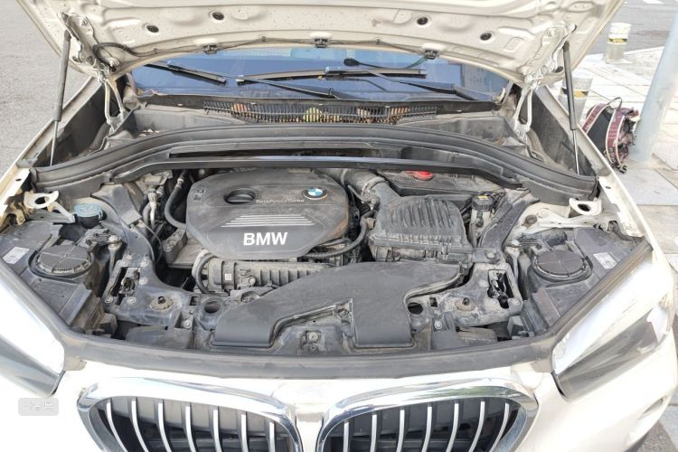 BMW X1 2017 #22 BMW X1 2017 immagine di auto #22