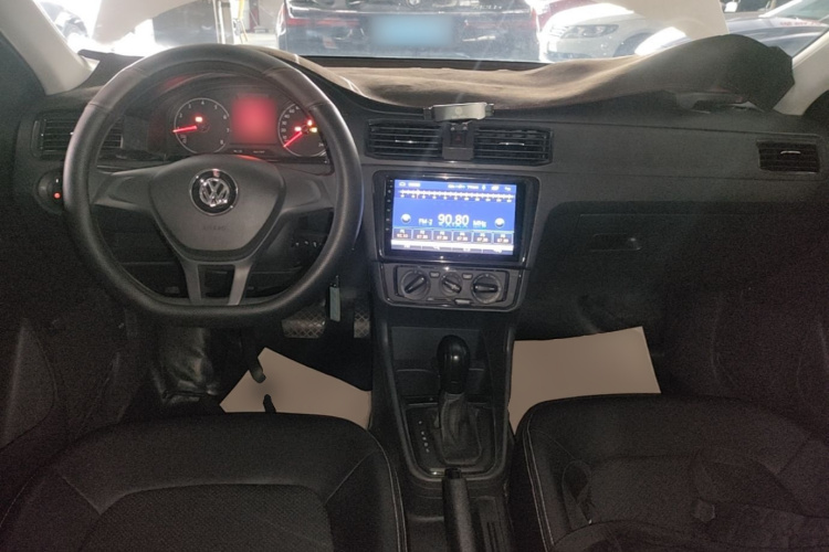 Volkswagen Santana 2019 #10 Volkswagen Santana 2019 car image #10