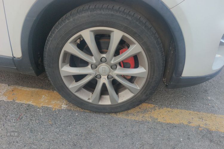 GEELY Emgrand GS 2017 car image #9