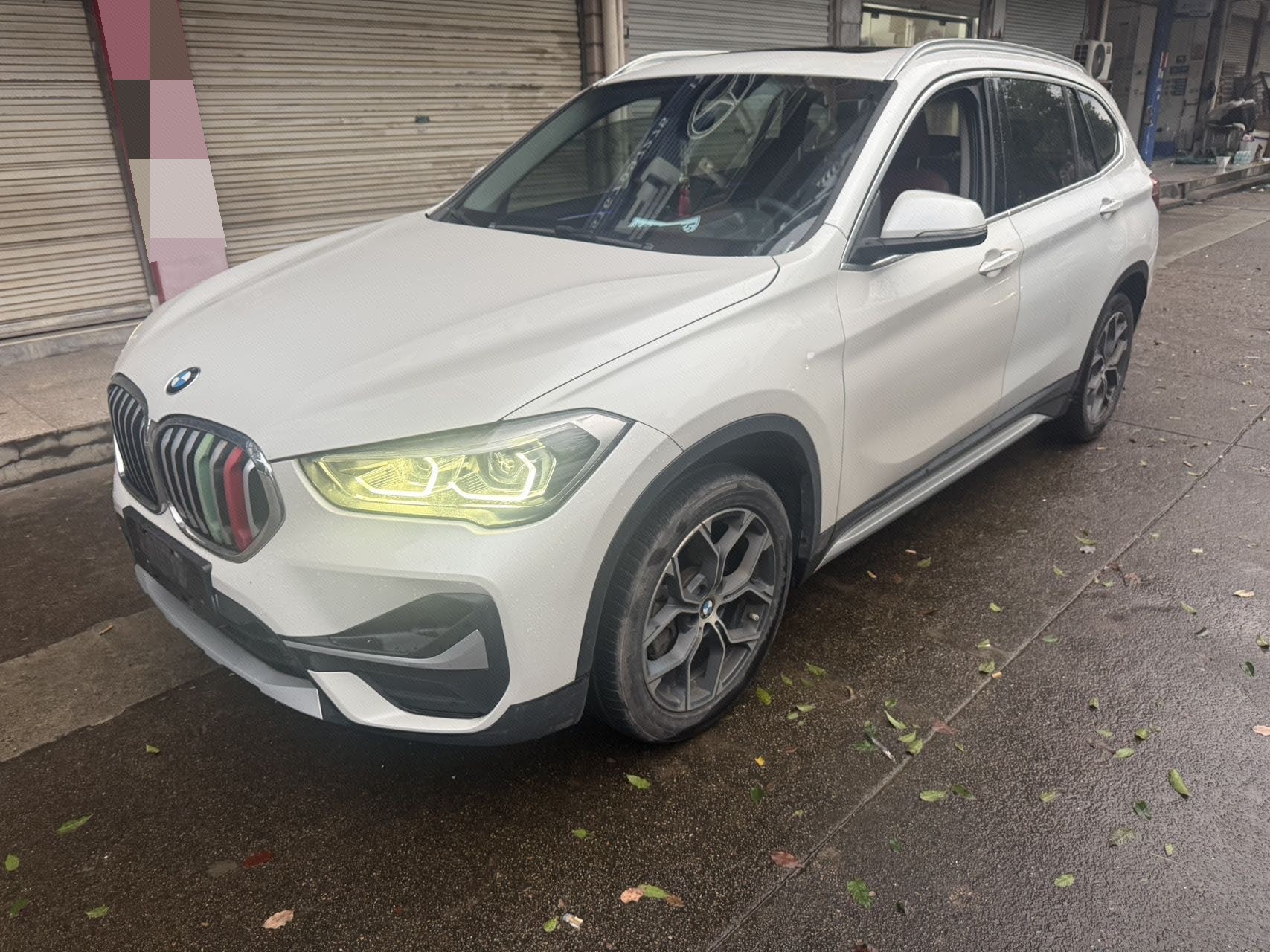 2020 immagine di auto 