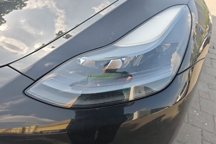 Tesla Model Y 2023 #23 Tesla Model Y 2023 car image #23
