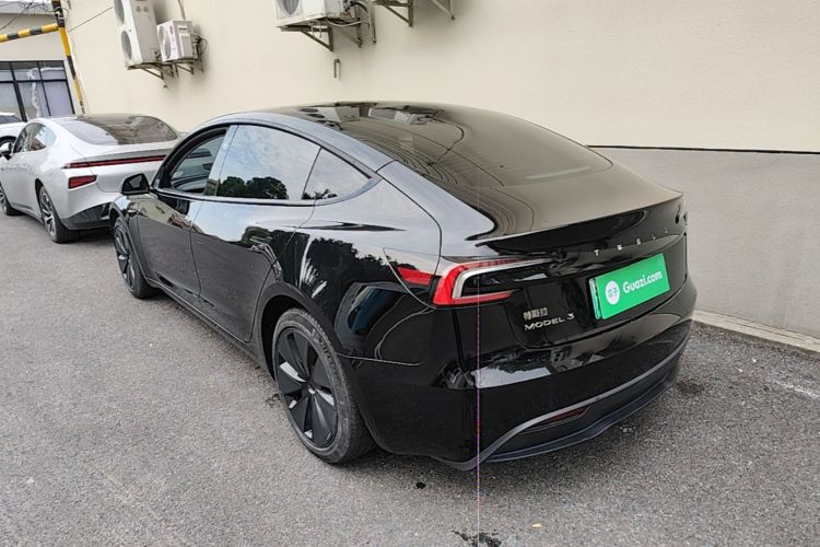 Tesla Model 3 2024 car image #5