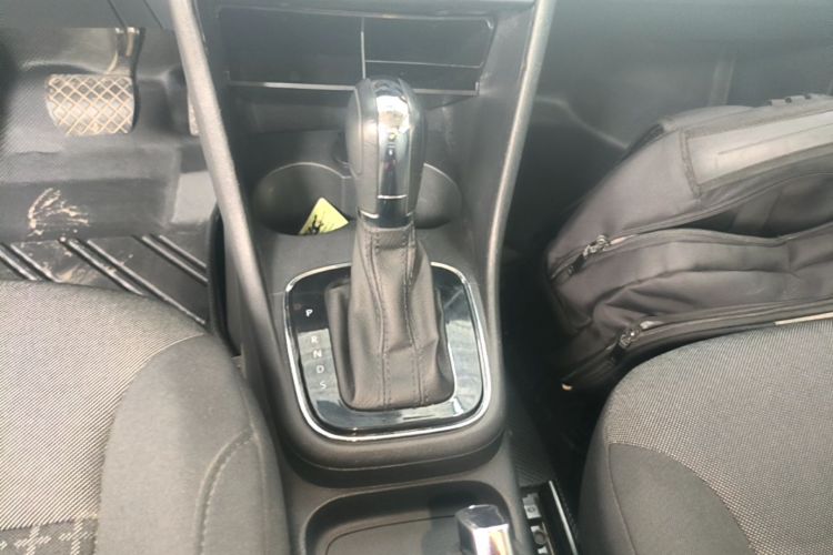 Volkswagen Polo 2019 car image #14