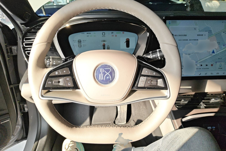 比亚迪 汉 2025 汽车图片 #11