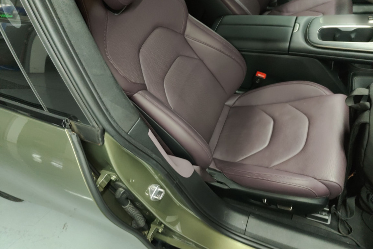 MI SU7 2024 car image #24