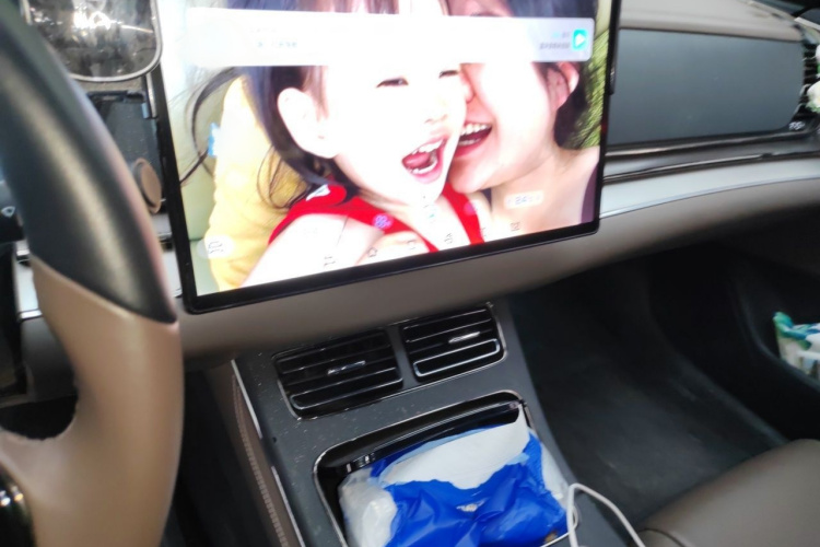 BYD Han 2023 car image #16