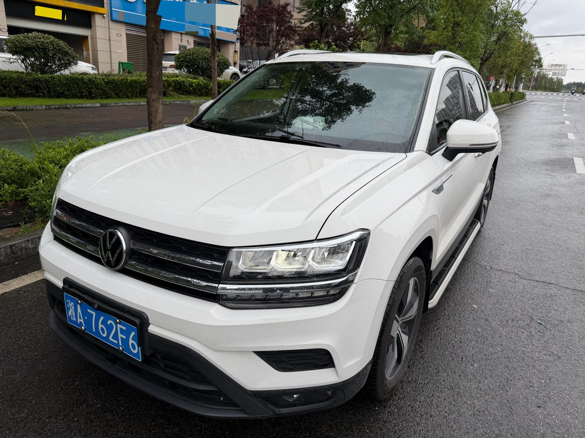 2021 immagine di auto 