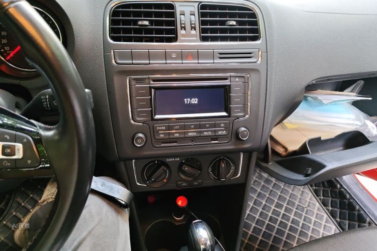 Volkswagen Polo 2016 #15 Volkswagen Polo 2016 car image #15