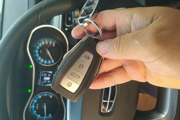 GEELY Emgrand 2021 car image #9