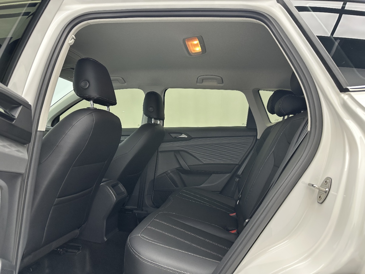 Volkswagen Tharu 2022 #6 Volkswagen Tharu 2022 car image #6