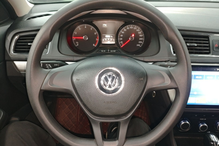 Volkswagen Lavida 2017 #11 Volkswagen Lavida 2017 car image #11