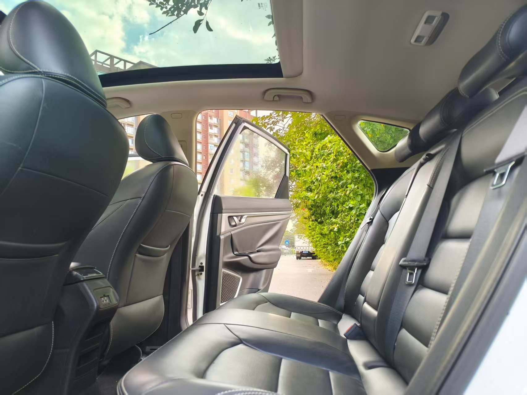 GEELY Emgrand GS 2018 #7 GEELY Emgrand GS 2018 immagine di auto #7