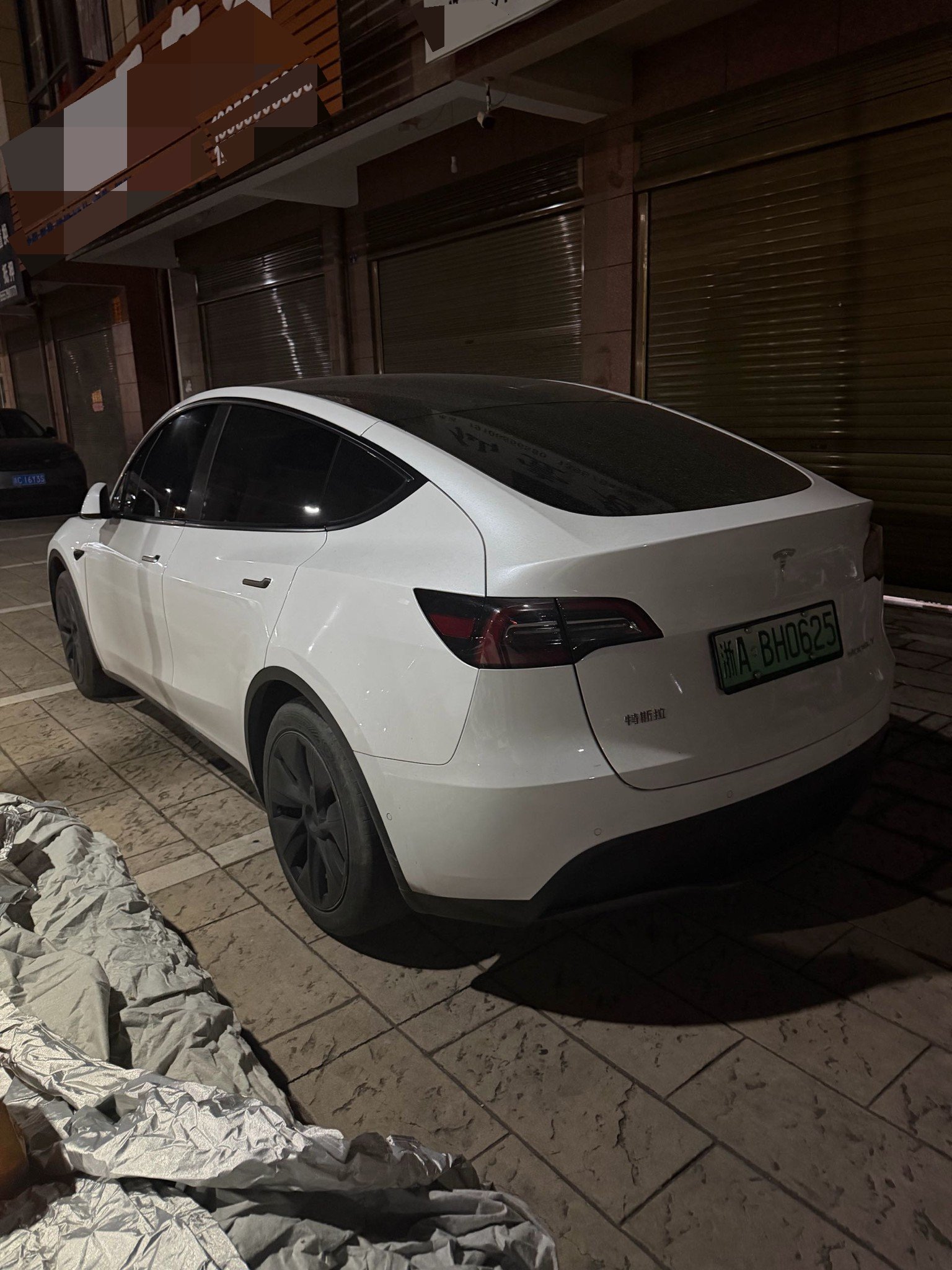 Tesla Model Y 2023 #4 Tesla Model Y 2023 imagem de carro #4