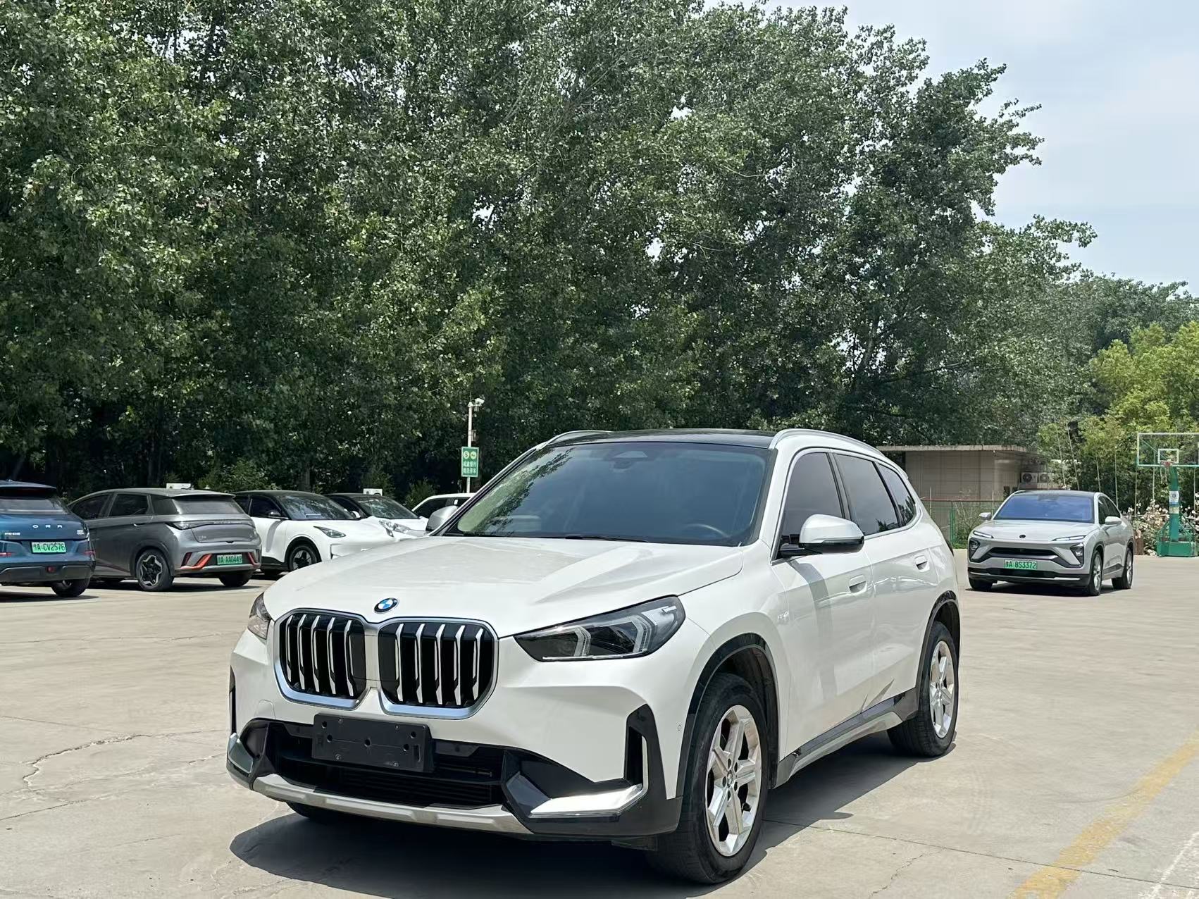 BMW X1 2023 car image 