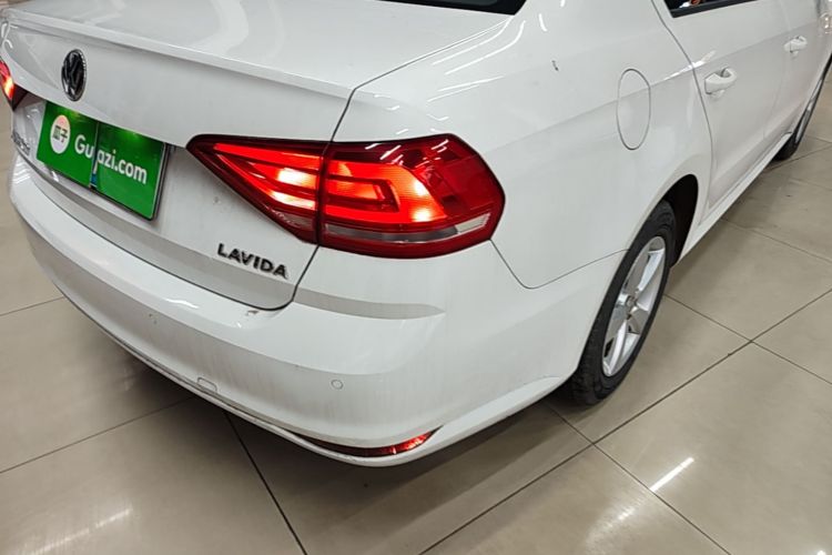 Volkswagen Lavida 2016 car image #8
