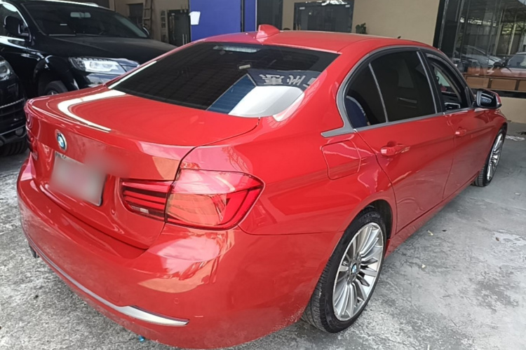 BMW 3 Series 2019 #7 BMW 3 Series 2019 car image #7