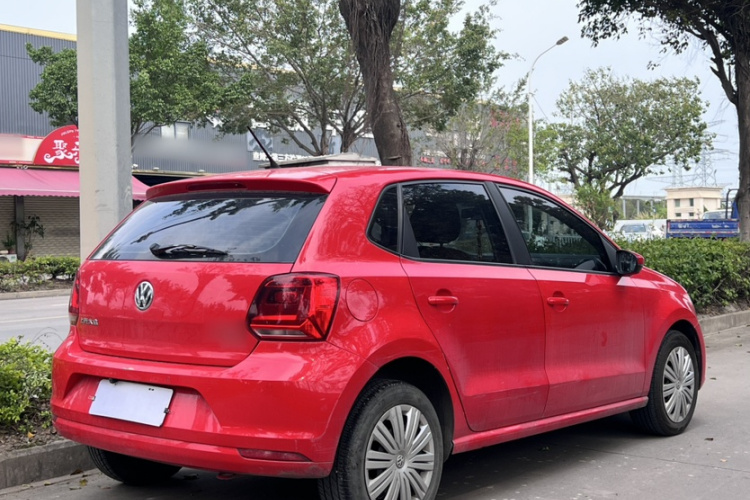 Volkswagen Polo 2018 car image #7
