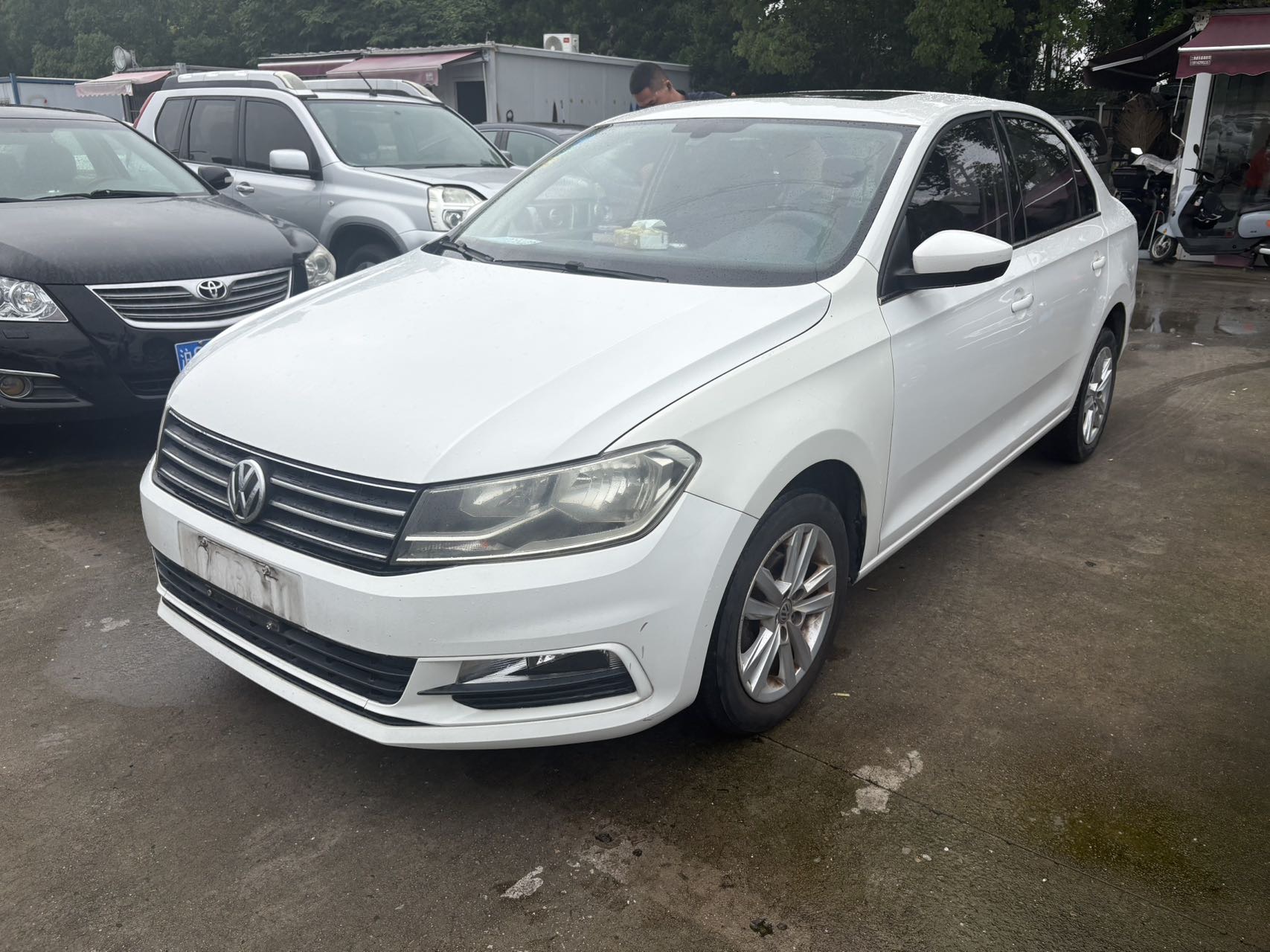 Volkswagen Santana 2017 car image 