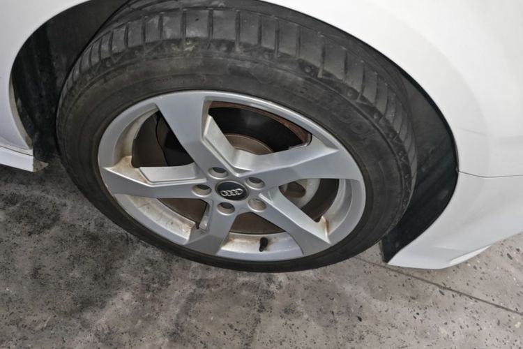 Audi A3 2021 immagine di auto #9