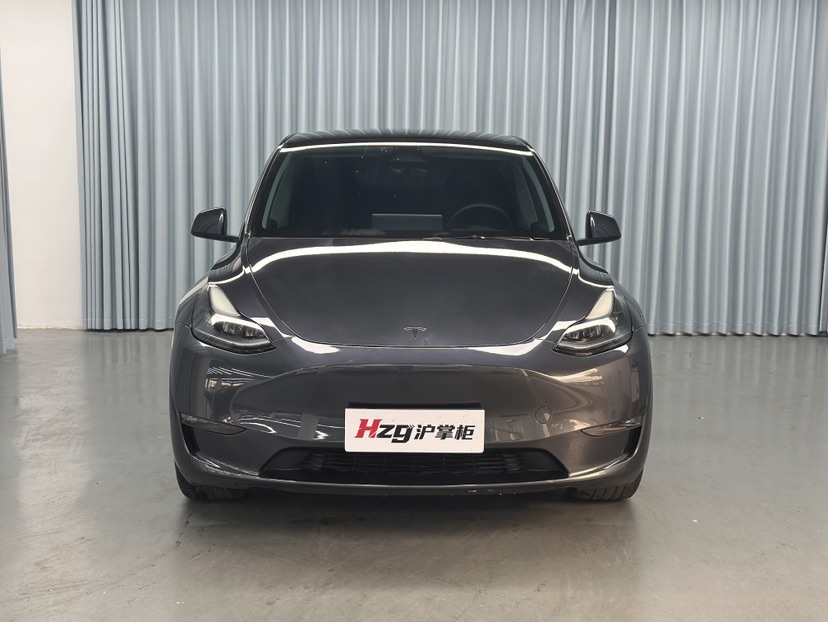 Tesla Model Y 2024 #2 Tesla Model Y 2024 car image #2