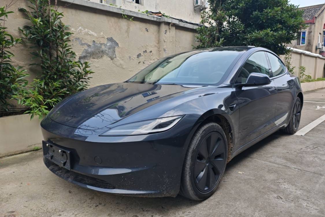 Tesla Model 3 2026 Tesla Model 3 2026 immagine di auto