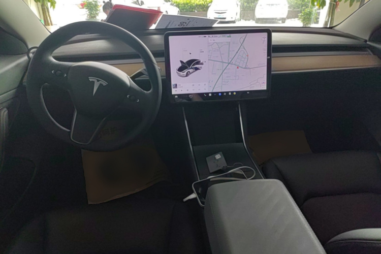 Tesla Model 3 2020 #10 Tesla Model 3 2020 car image #10
