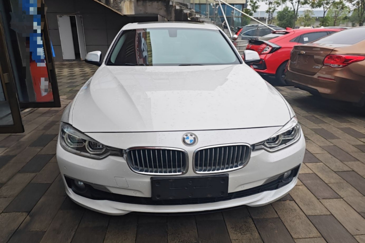 BMW 3 Series 2019 #3 BMW 3 Series 2019 car image #3