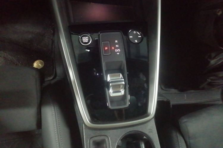 Audi A3 2023 car image #14