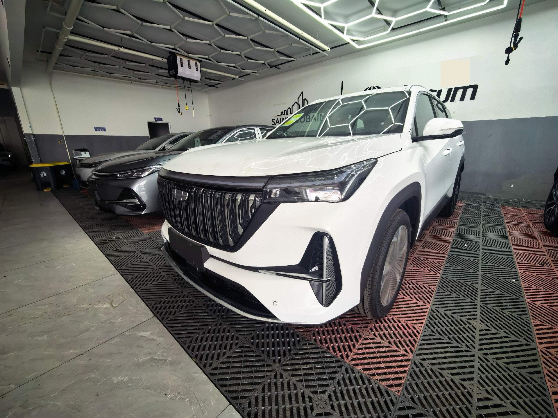 GEELY Boyue L 2026 GEELY Boyue L 2026 car image