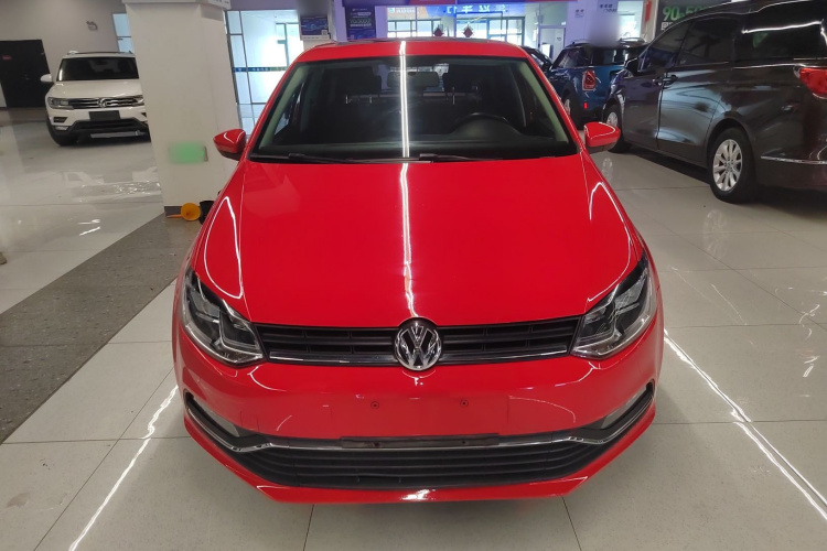 Volkswagen Polo 2017 car image #3