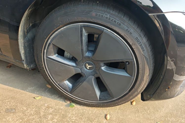 Tesla Model 3 2022 immagine di auto #9