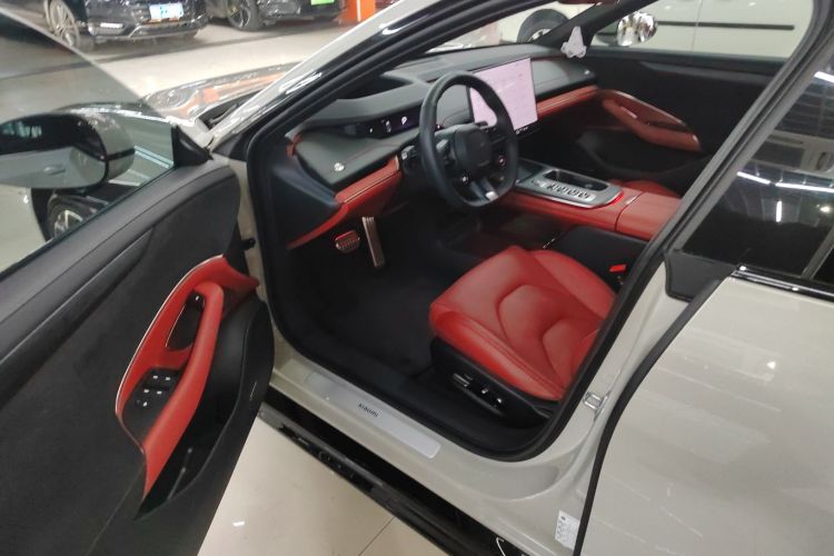 MI SU7 2025 image de voiture #16