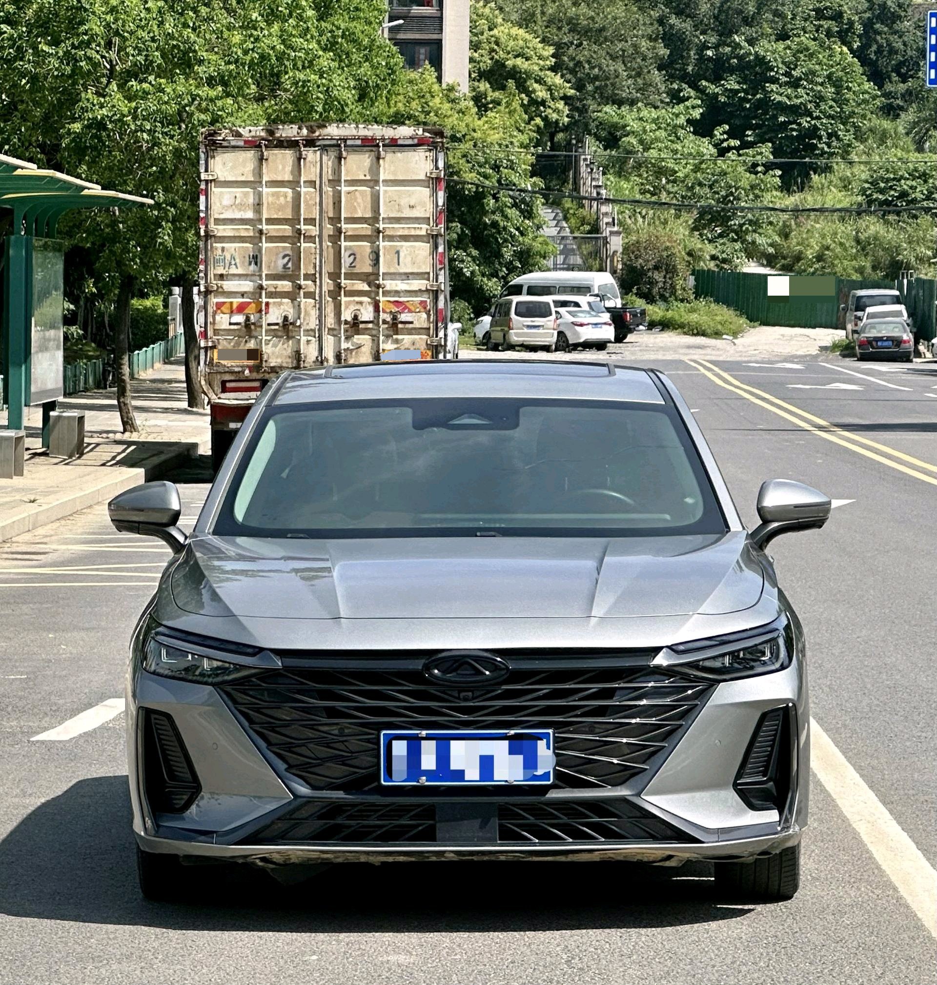 Chery Arrizo 8 2024 car image #2
