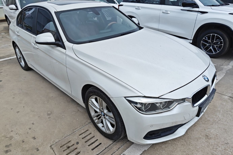 BMW 3 Series 2016 immagine di auto #4