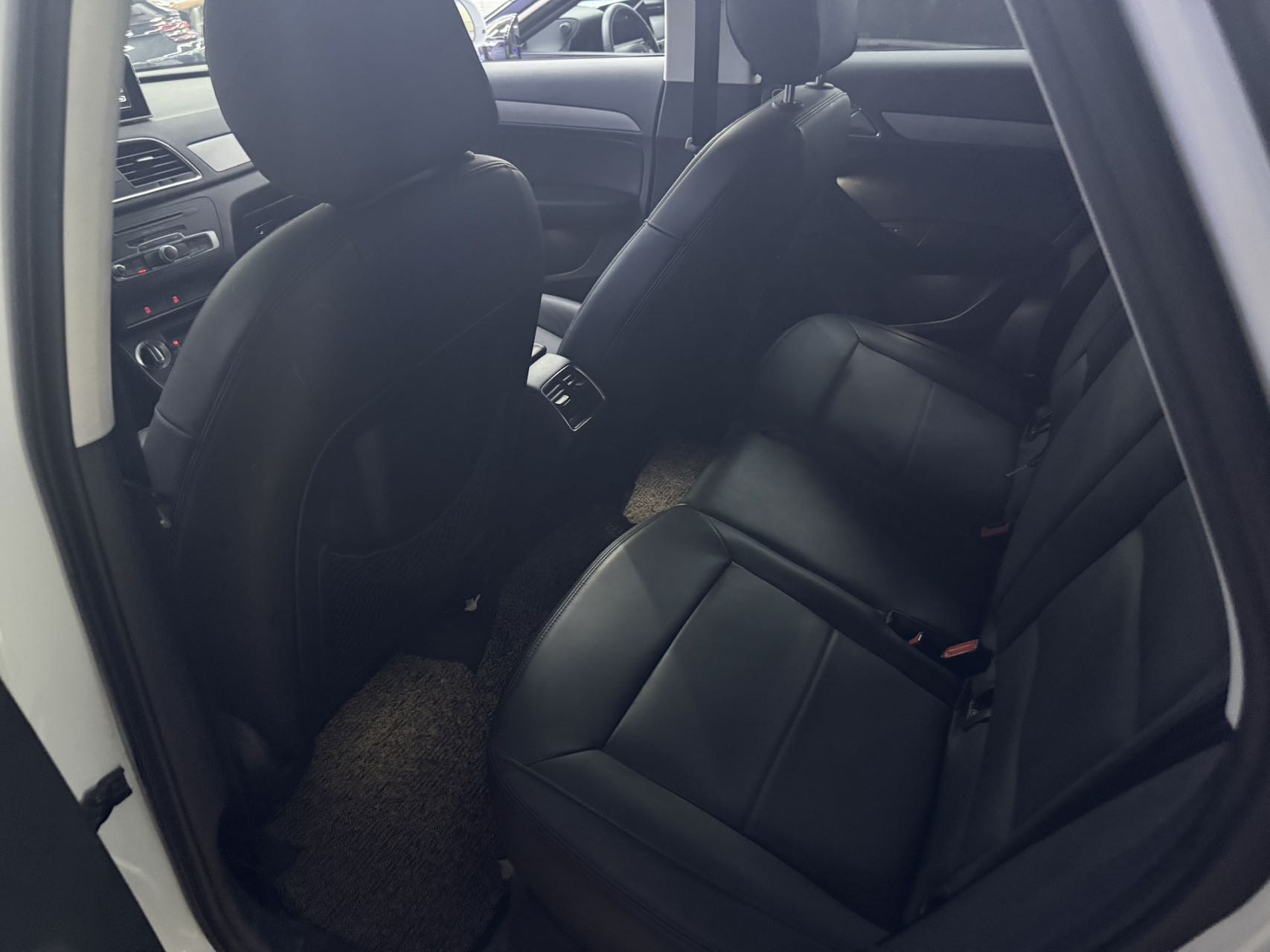 Audi Q3 2014 #3 Audi Q3 2014 car image #3