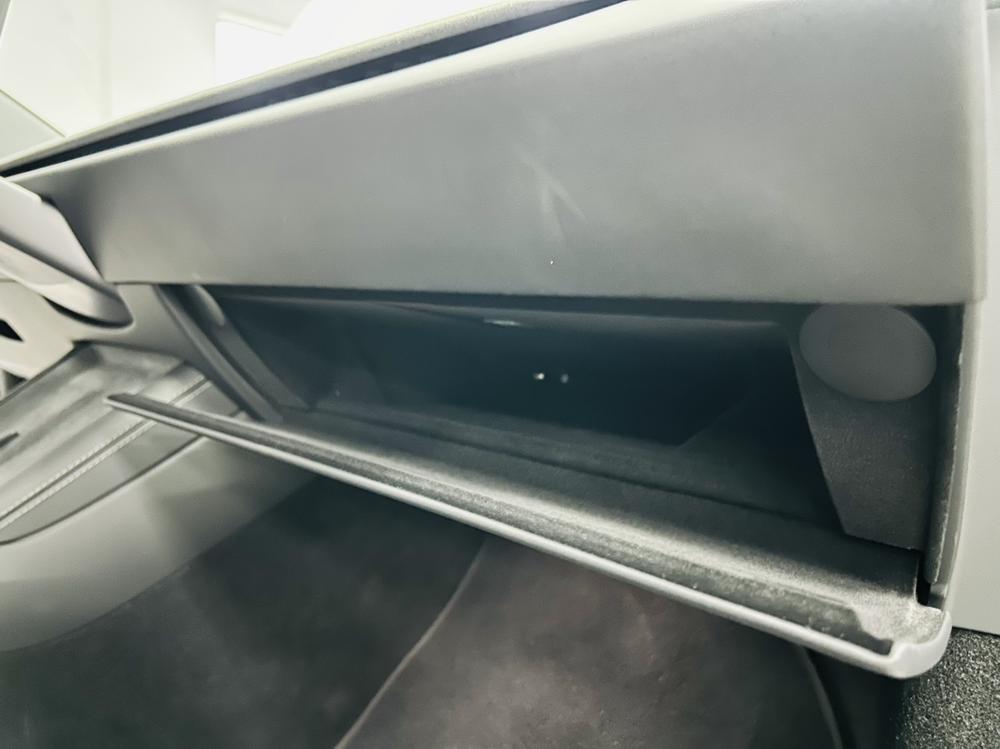 Tesla Model 3 2025 #19 Tesla Model 3 2025 car image #19