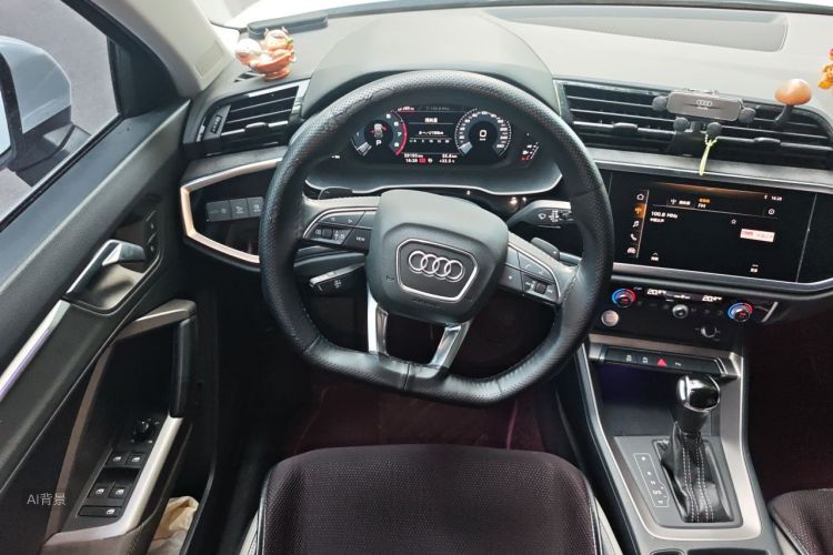 Audi Q3 2020 #12 Audi Q3 2020 car image #12