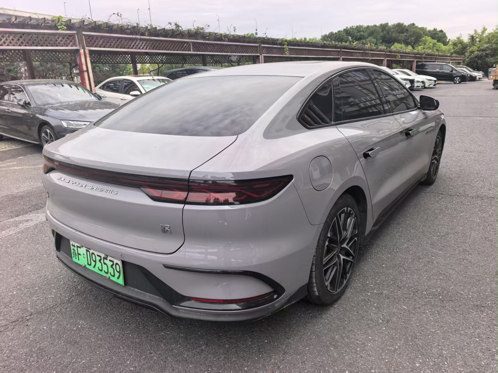BYD Han 2024 car image #7