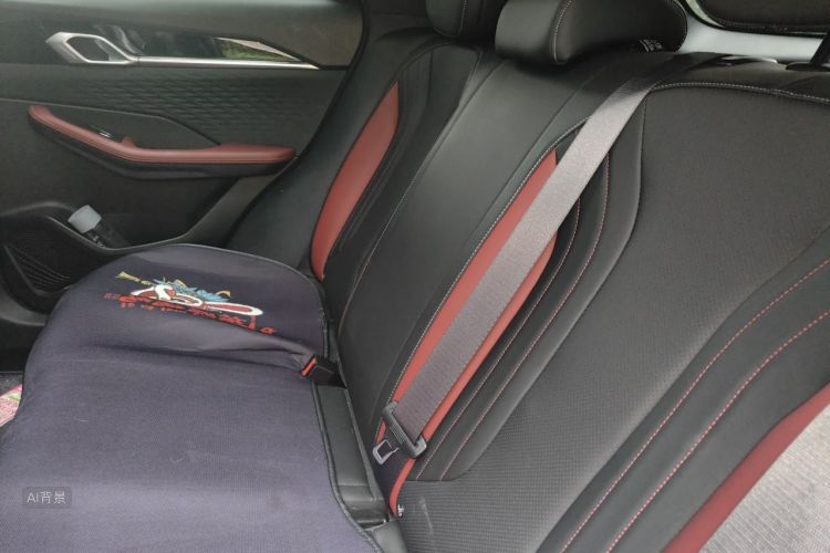 GEELY Coolray 2022 car image #19