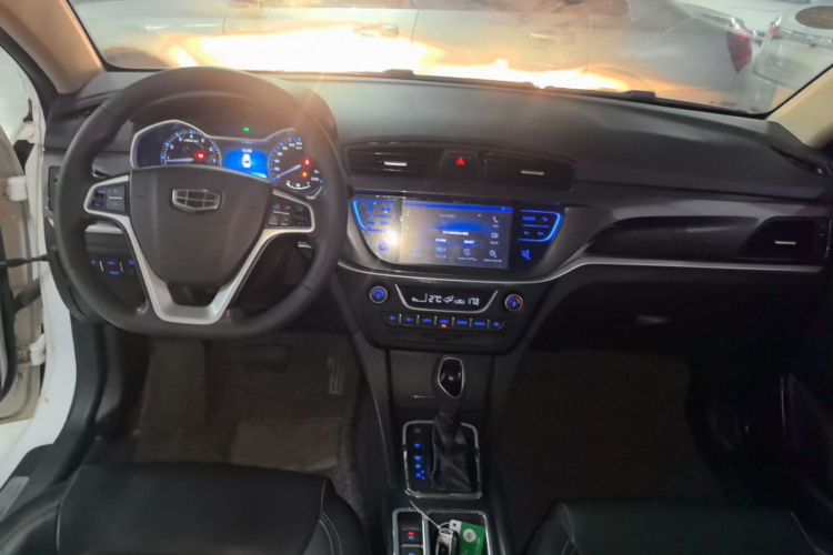 GEELY Emgrand 2016 #10 GEELY Emgrand 2016 car image #10