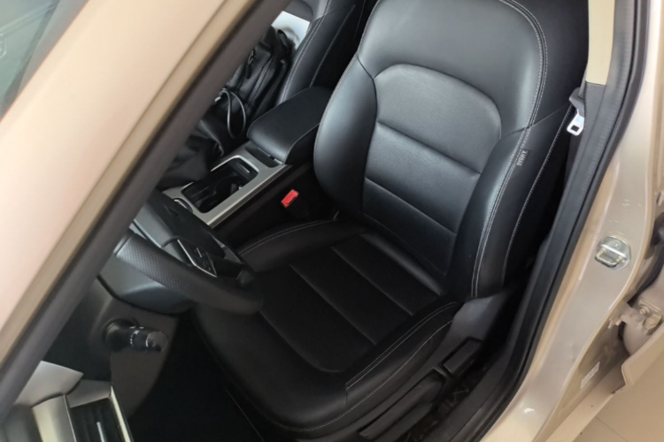 GEELY Emgrand GL 2017 #15 GEELY Emgrand GL 2017 imagen de coche #15