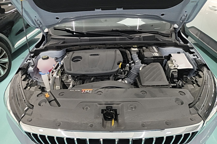 GEELY Emgrand 2025 #20 GEELY Emgrand 2025 car image #20