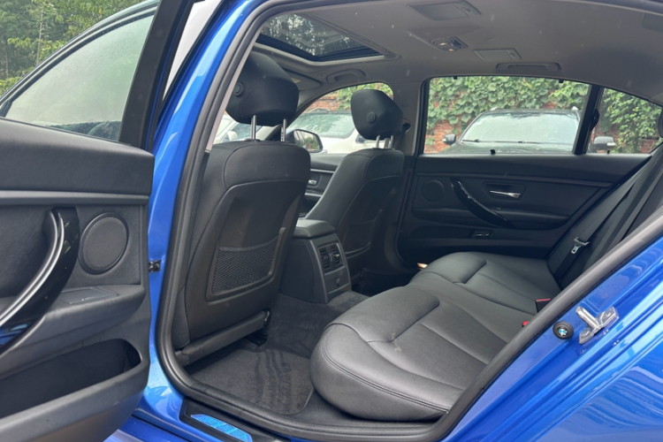 BMW 3 Series 2017 #11 BMW 3 Series 2017 car image #11