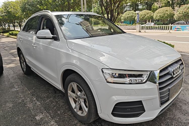 Audi Q3 2017 #4 Audi Q3 2017 car image #4