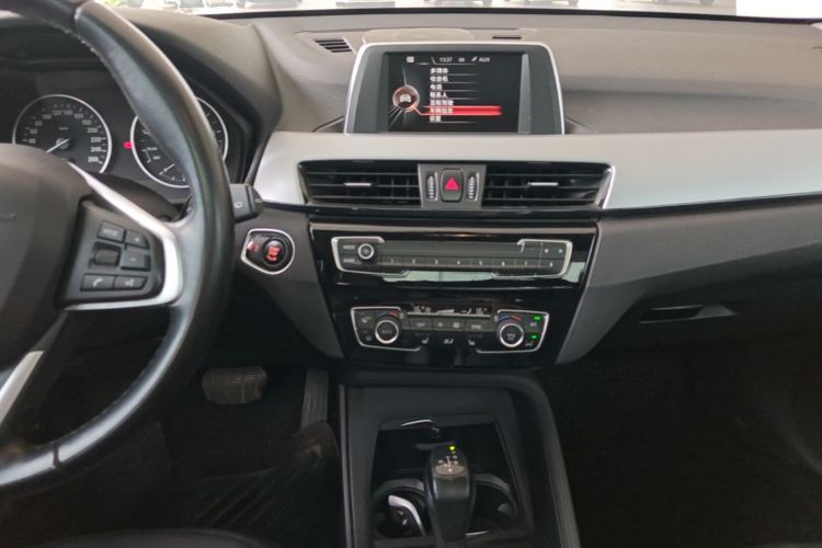BMW X1 2016 #13 BMW X1 2016 immagine di auto #13