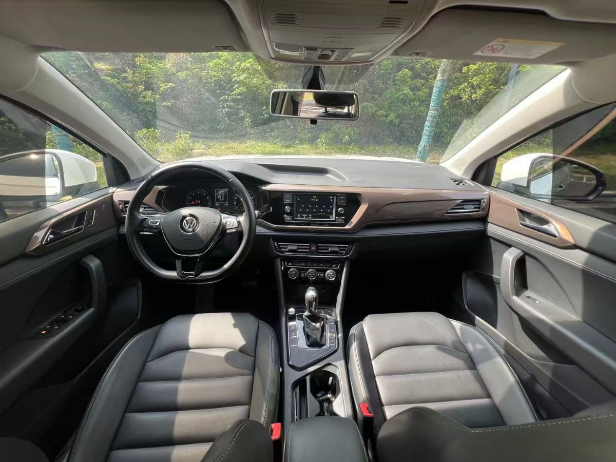 Volkswagen Tharu 2020 #2 Volkswagen Tharu 2020 car image #2