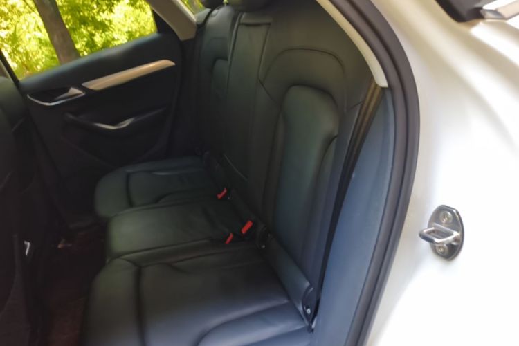 Audi Q3 2016 #17 Audi Q3 2016 car image #17