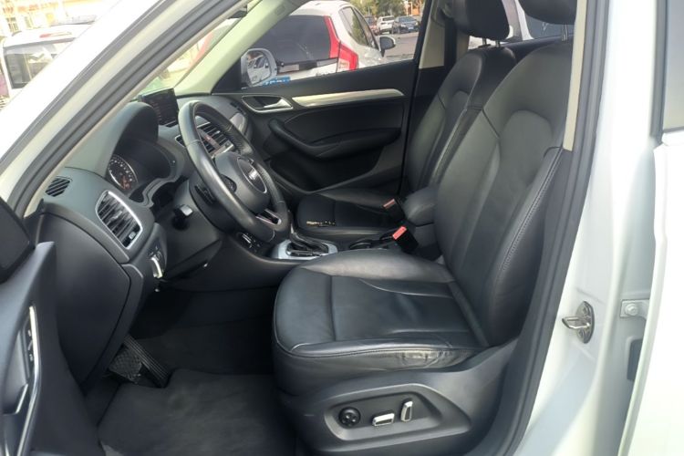 Audi Q3 2017 #15 Audi Q3 2017 car image #15