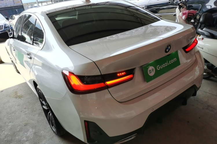BMW 3 Series 2024 #7 BMW 3 Series 2024 car image #7