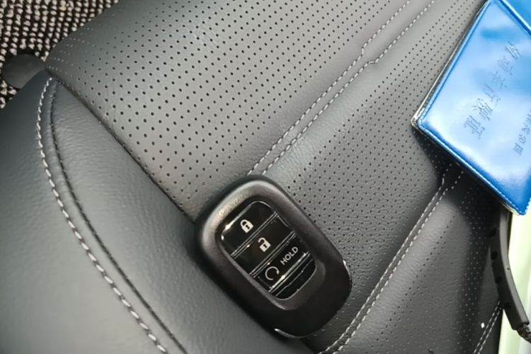 Honda CR-V 2024 car image #10